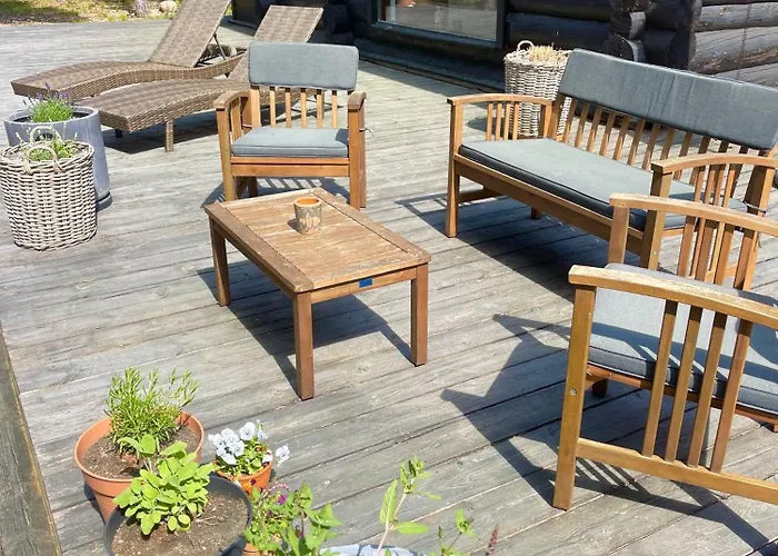 Wild Vila Kihelkonna